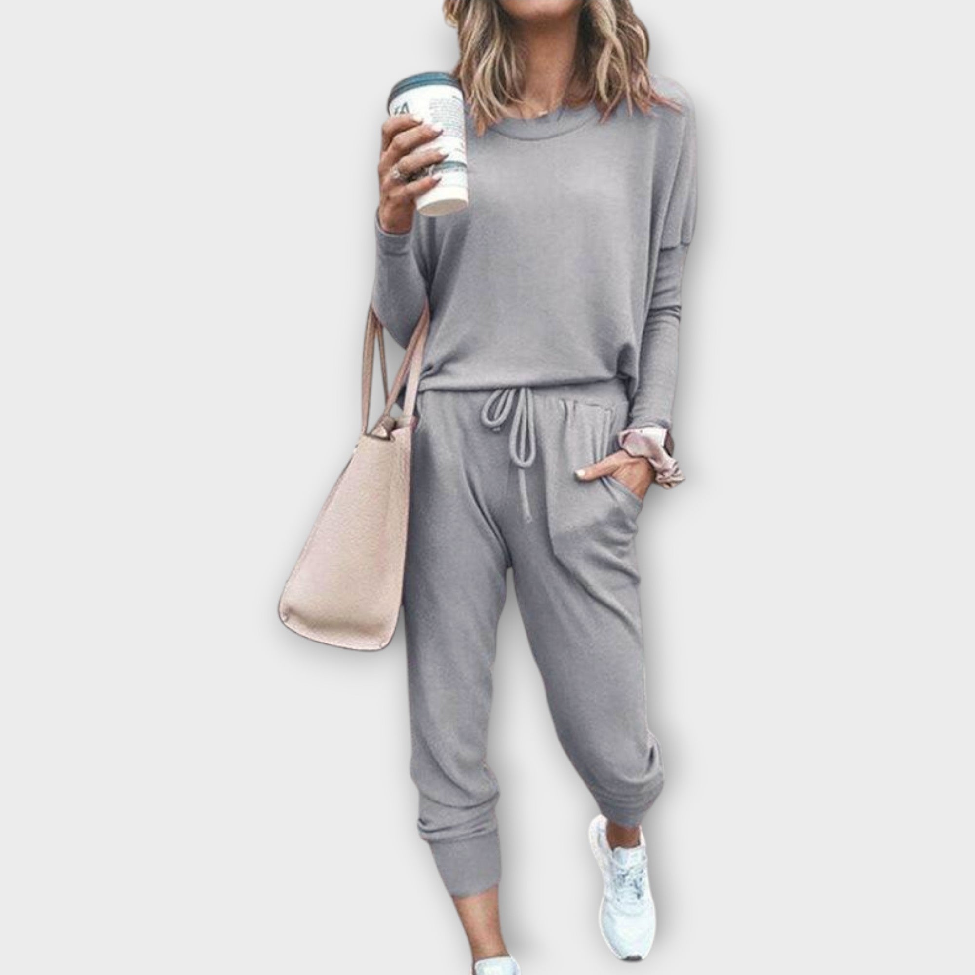 Σετ Lounge με Χαλαρή Εφαρμογή και Minimal Αισθητική