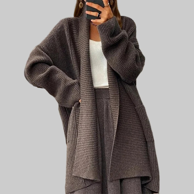 Κατερίνα - Μεγάλο, άνετο μακρύ ζακέτο