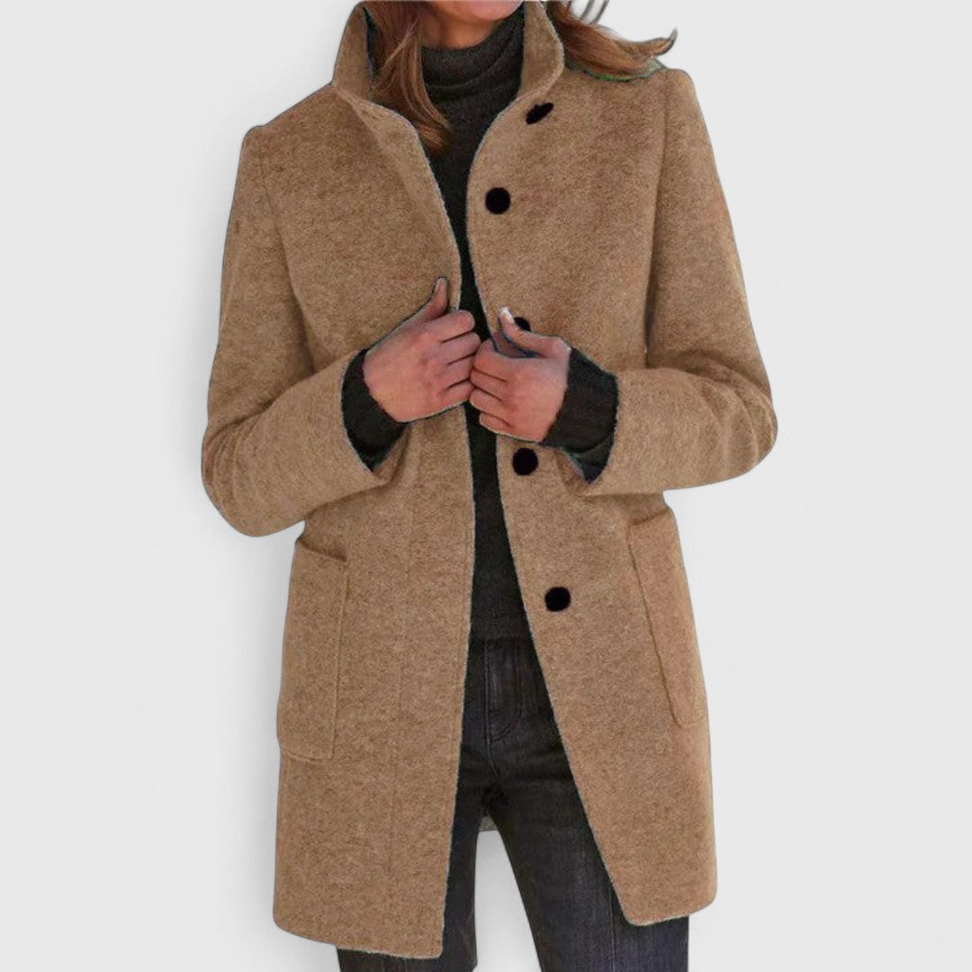 Βενετία - Κλασικό παλτό με διακριτική πολυτέλεια